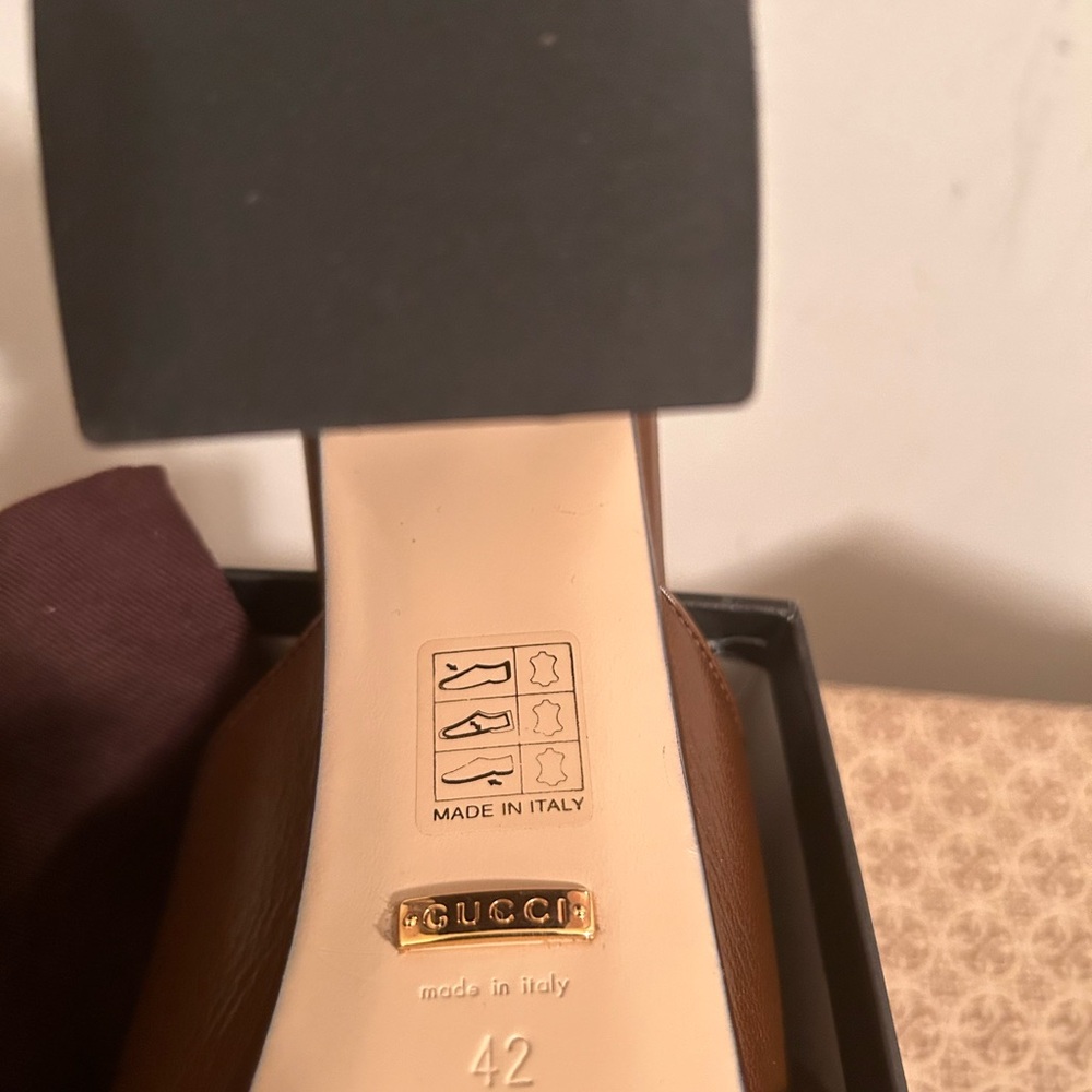 Gucci Clogs size 42( Authentic) - Picture 8 of 9
